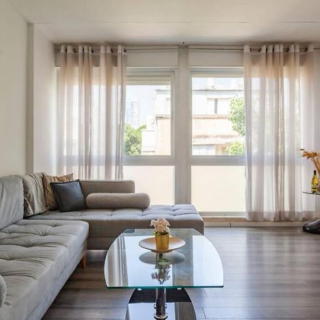 Big Apartment Next To Gordon Beach Plus Free Parking Tel Aviv Eksteriør bilde