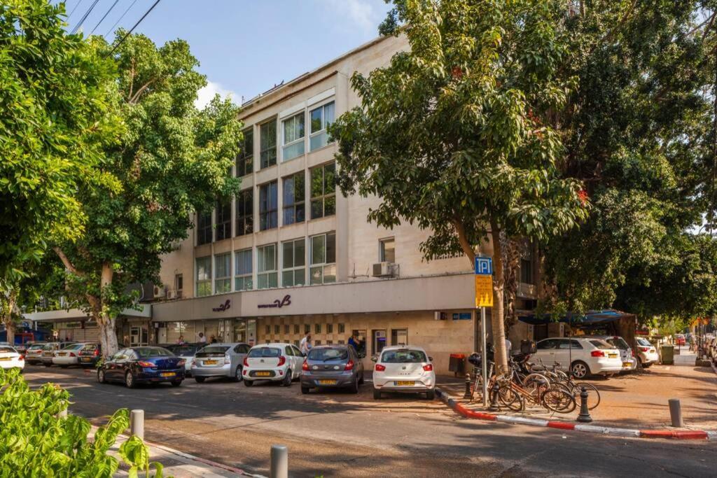 Big Apartment Next To Gordon Beach Plus Free Parking Tel Aviv Eksteriør bilde